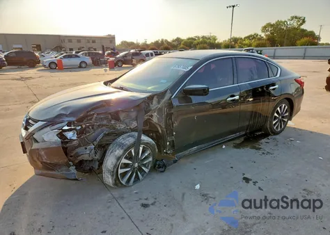 2017 Nissan Altima 2.5 from USA, damaged, VIN 1N4AL3AP5HC172467